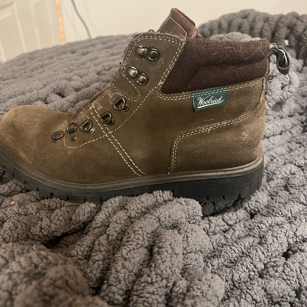 Men’s Woolrich hiking boots Size 11
